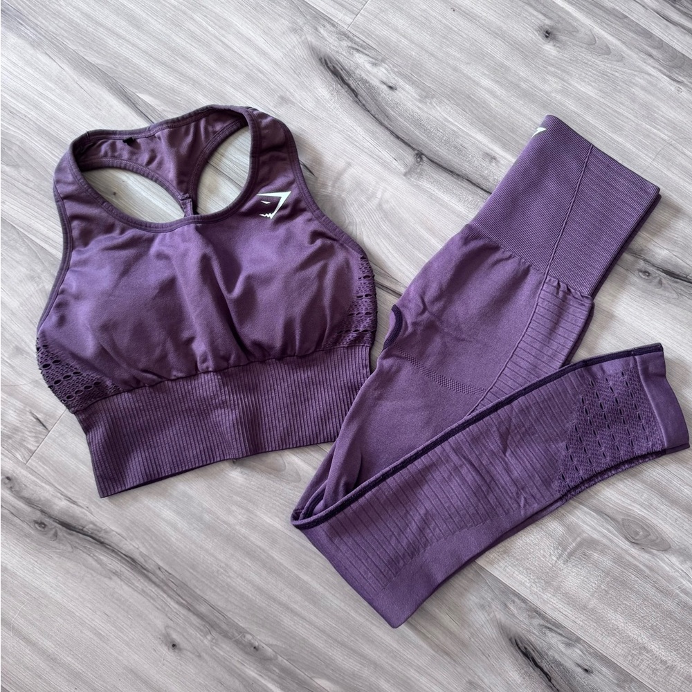 GYMSHARK SET